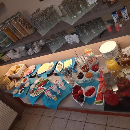 Pension Elmenhorst Elmenhorst/Lichtenhagen المظهر الخارجي الصورة