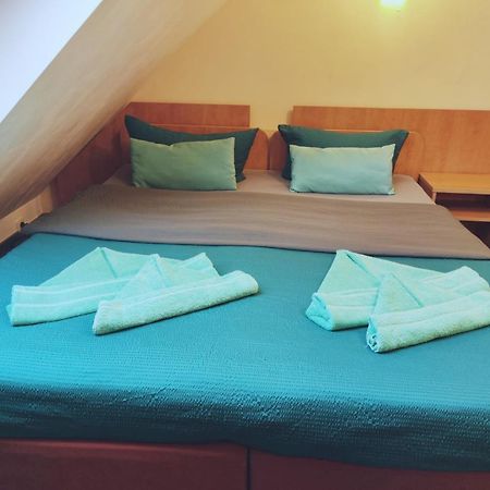 Pension Elmenhorst Elmenhorst/Lichtenhagen المظهر الخارجي الصورة
