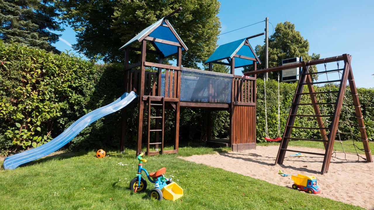 Pension Elmenhorst Elmenhorst/Lichtenhagen المظهر الخارجي الصورة