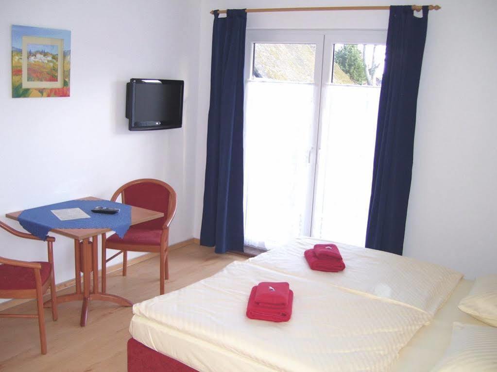 Pension Elmenhorst Elmenhorst/Lichtenhagen المظهر الخارجي الصورة