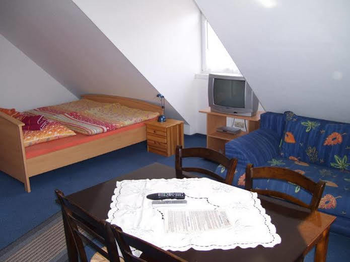 Pension Elmenhorst Elmenhorst/Lichtenhagen المظهر الخارجي الصورة